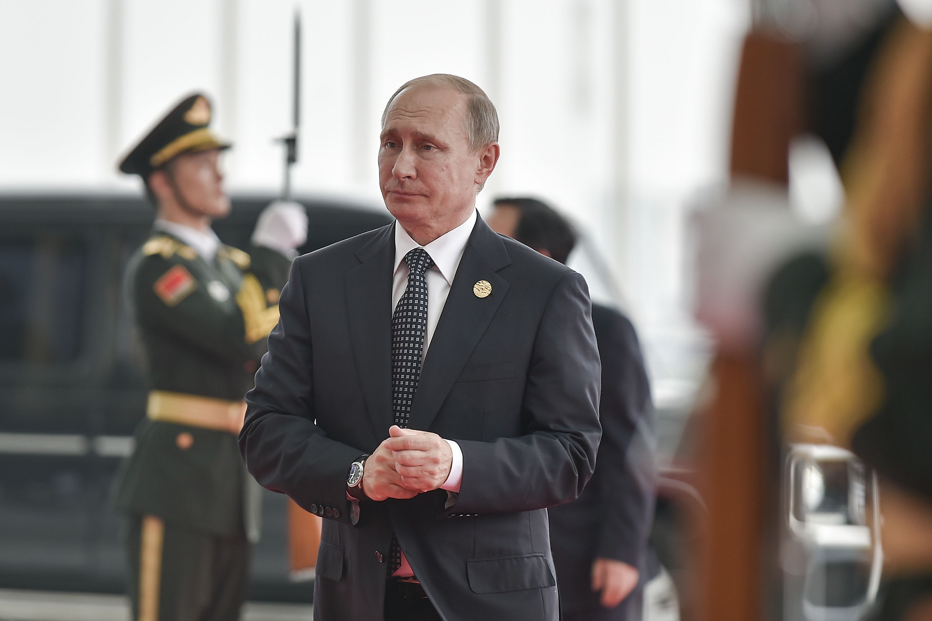 Журналисты Нью-Йорк Таймс отметили, что действия Путина противоречат международным законам - фото 1