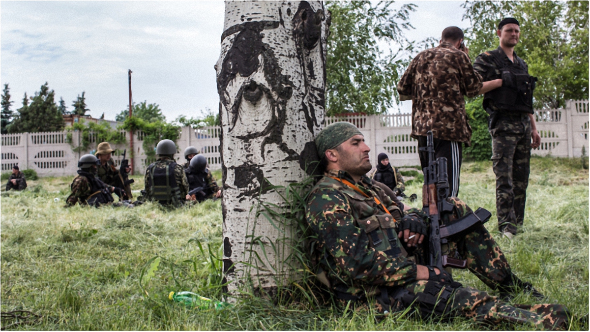Боевики стреляют по позициям ВСУ с территории кладбища - фото 1
