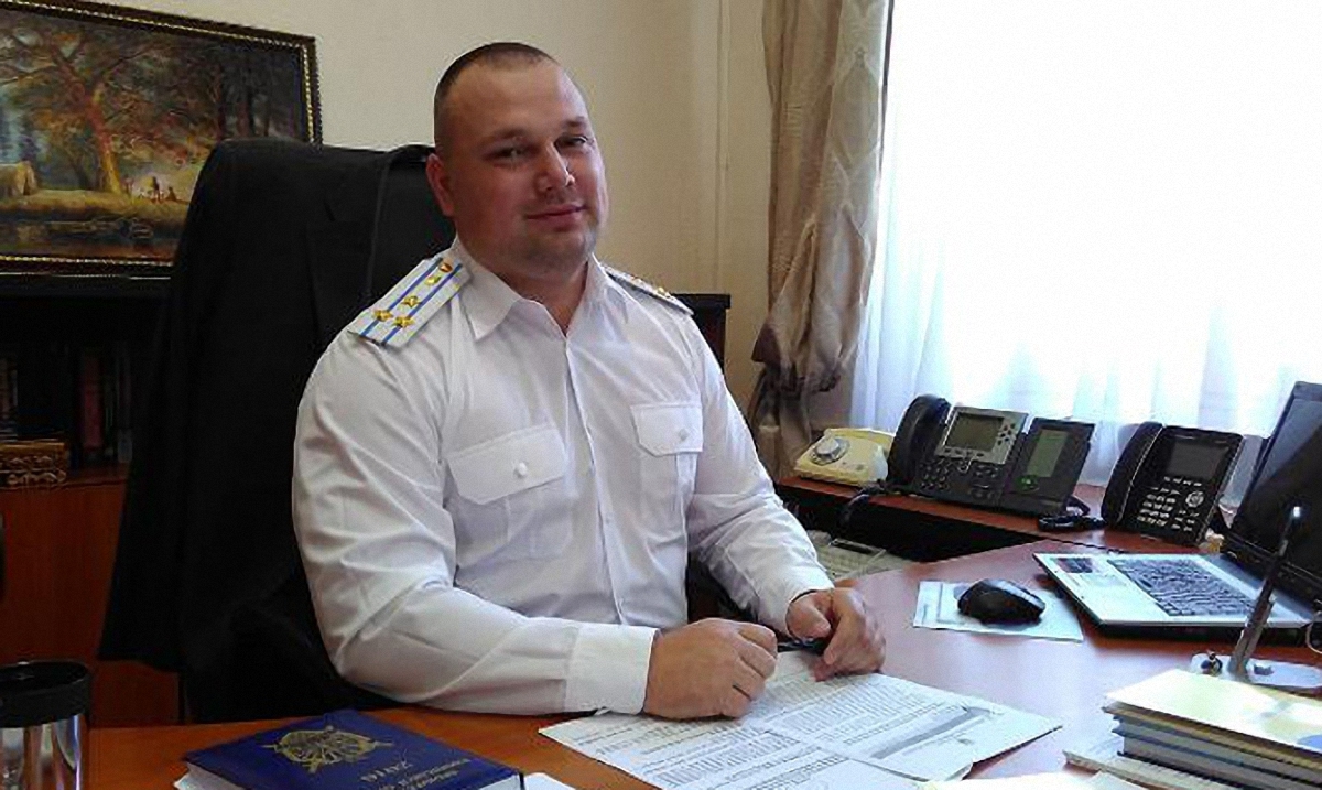 Луценко подписал приказ об увольнении прокурора Боровика - фото 1