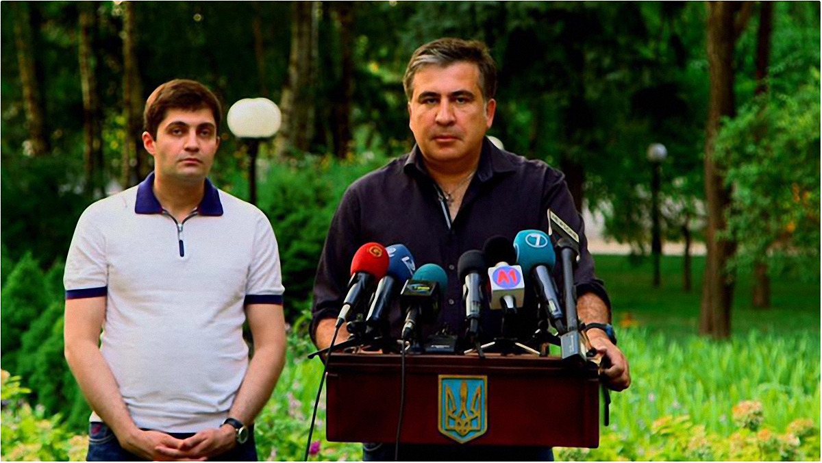 Депутаты считают, что Саакашвили причастен к снижению цены ОПЗ - фото 1