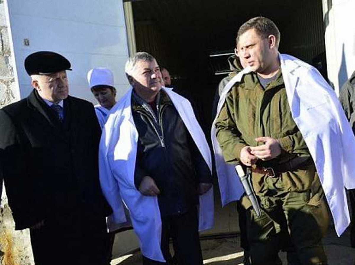 Местные жители поняли, что Захарченко в очередной раз их обманул - фото 1