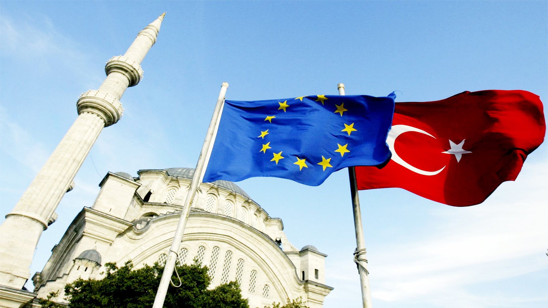 Президент Турции потребовал решить вопрос с безвизом между ЕС и Турецкой республикой - фото 1