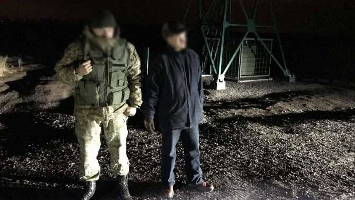 Пытавшегося сбежать в Россию сторонника "русского мира" задержали пограничники - фото 1