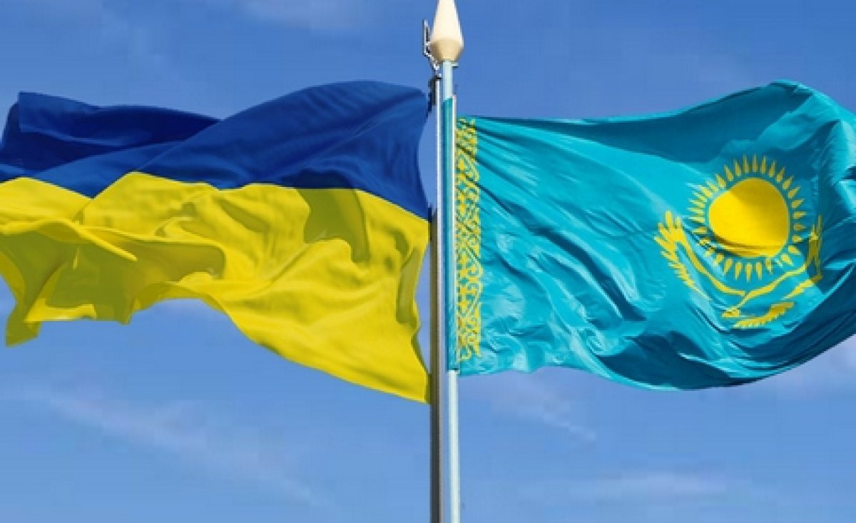 В Казахстане хотят способствовать решению конфликта на Востоке Украины - фото 1