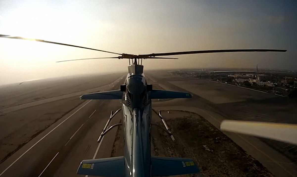 Новейший украинский высокоскоростной вертолет успешно выступил на международном авиашоу - фото 1