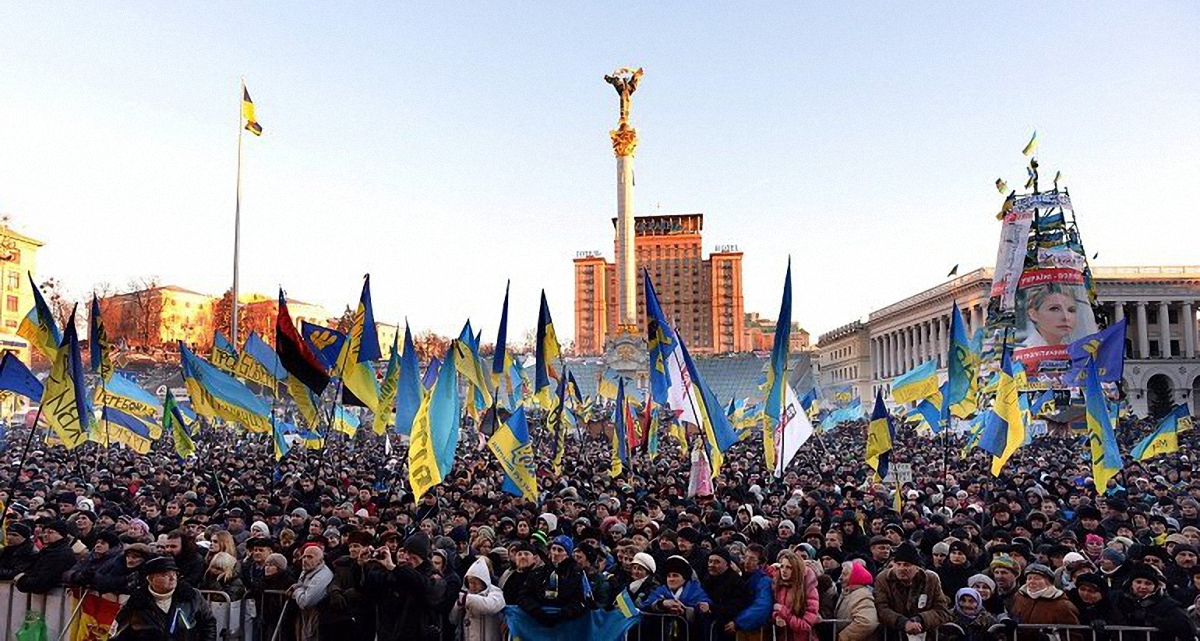 Тільки суворі санкції могли б послабити російський вплив на Україну - фото 1