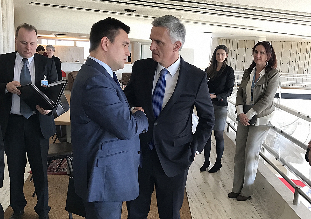Павел Климкин в Женеве встретился с руководителем федерального департамента иностранных дел Швейцарии Дидье Буркхальтером - фото 1
