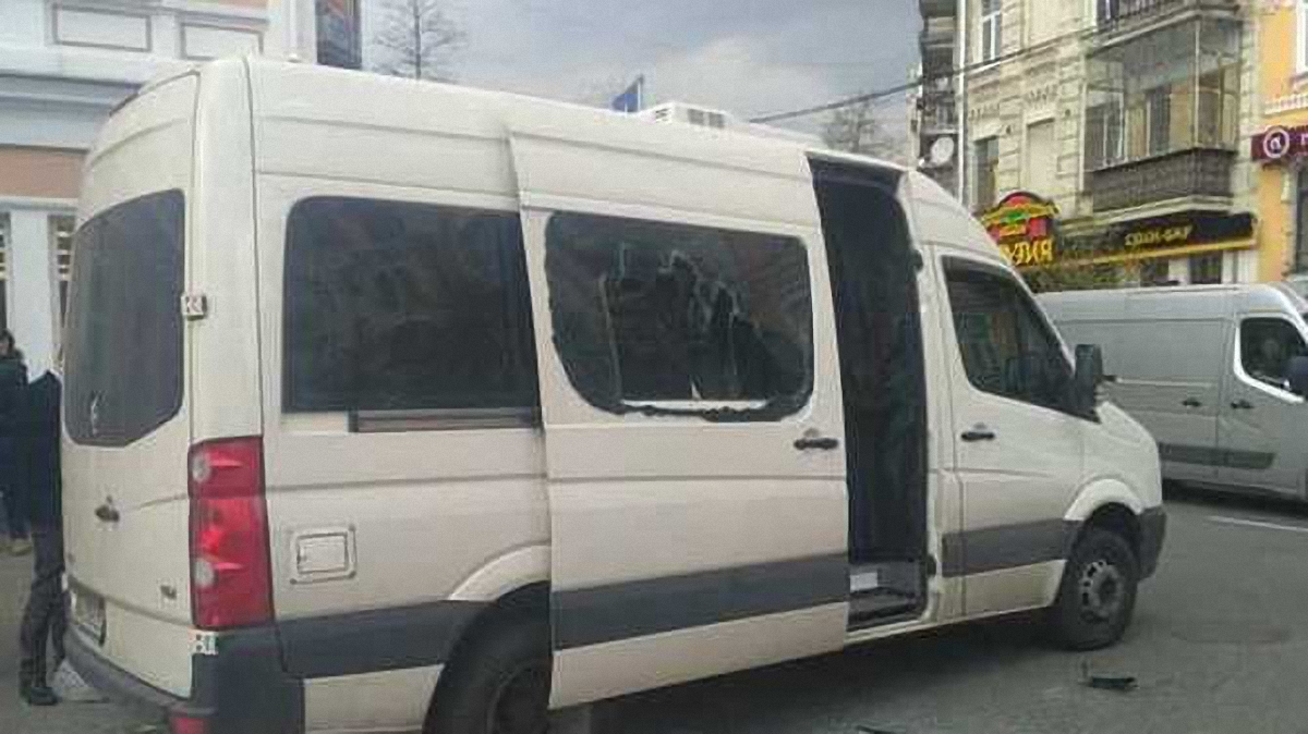 В центре Киева со стрельбой задержали неизвестного - фото 1