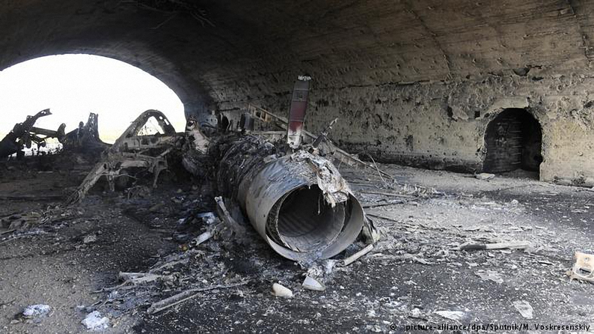 США уничтожили боеспособные сирийские боевые самолеты - фото 1