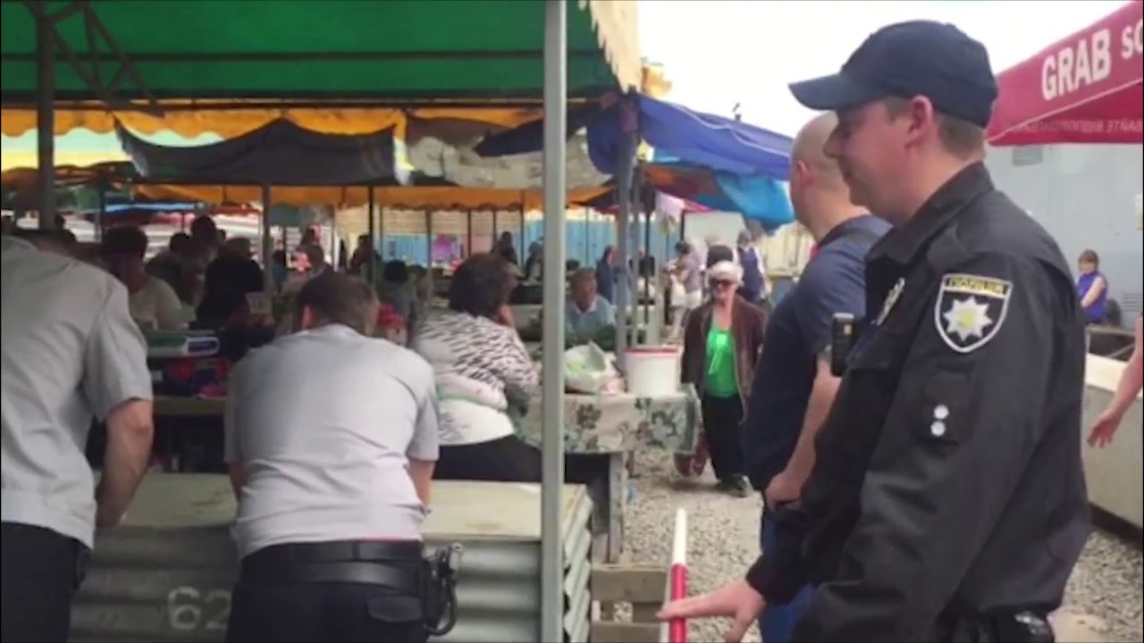 Спецназовец-полицейский неудачно сходил на рынок - фото 1
