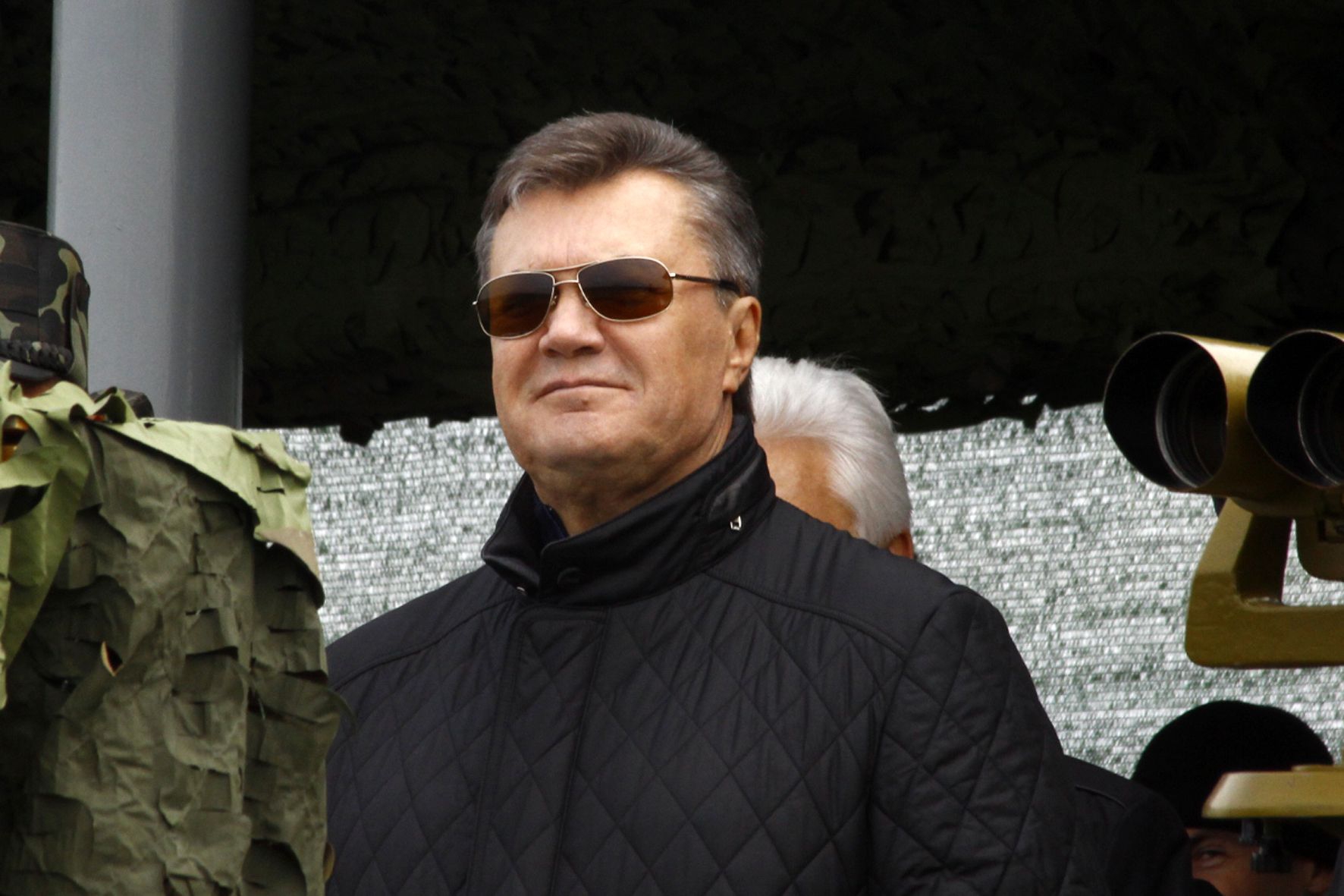 Данные Януковича и сына пропали из баз Интерпола - фото 1