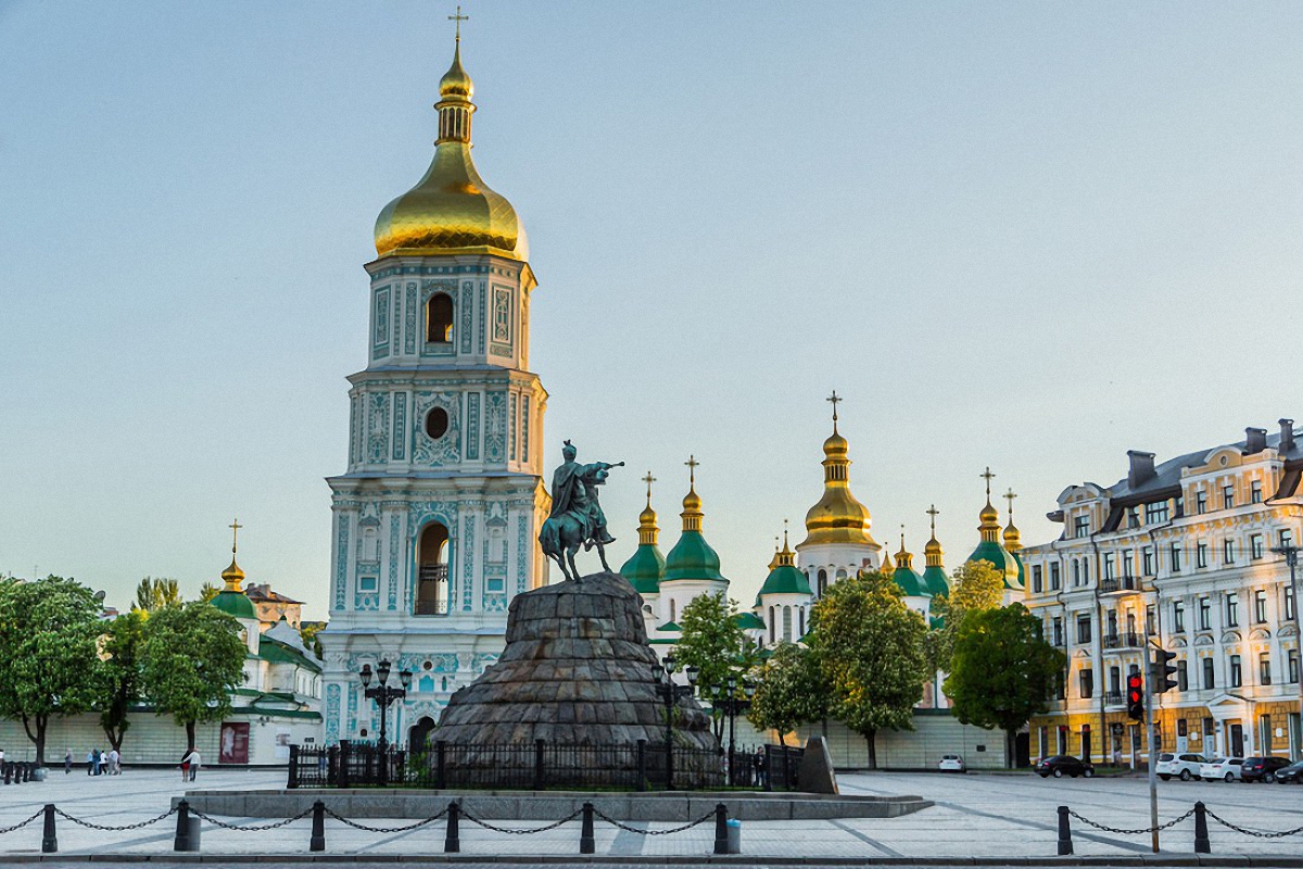 Ко Дню Киева Софиевская площадь станет центром культурных мероприятий - фото 1