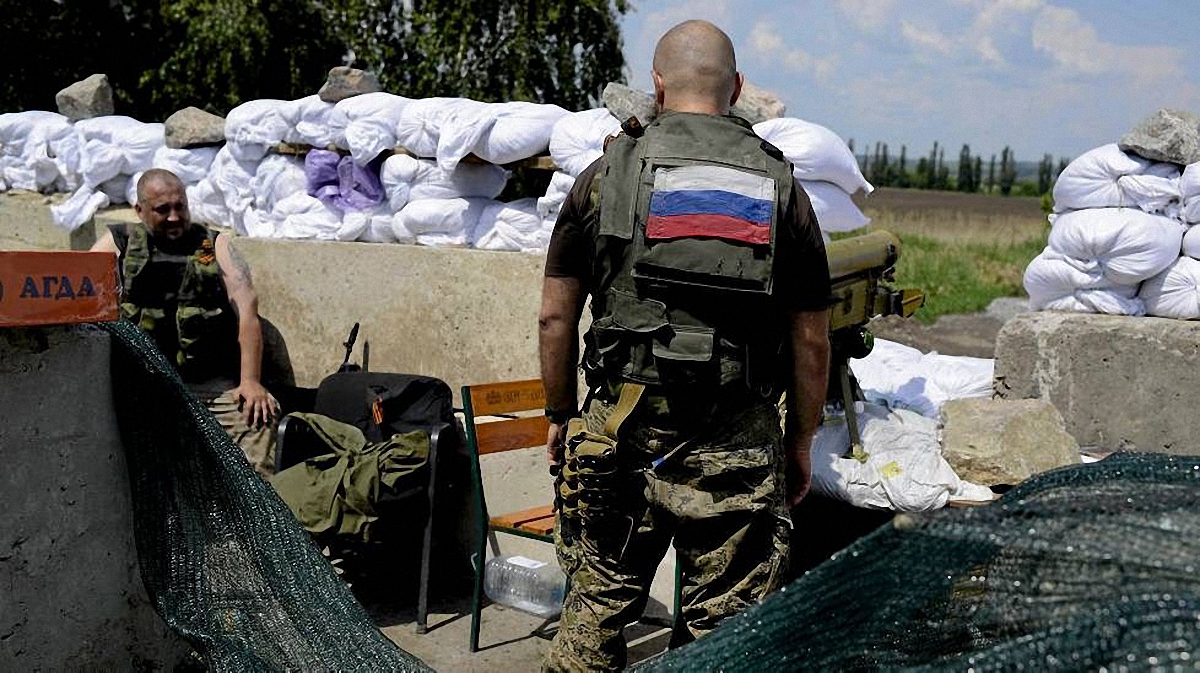 Российские военнослужащие дезертируют из зоны АТО - фото 1