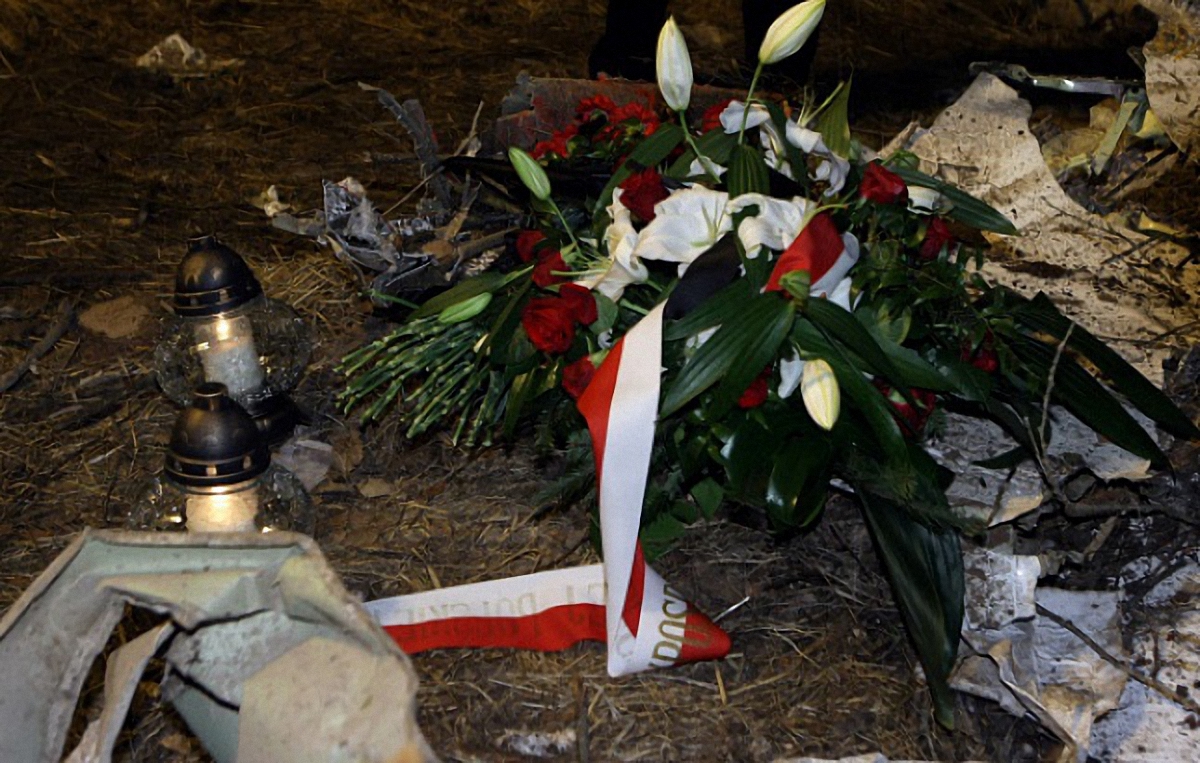 В Польше проанализировали эксгумированные тела жертв смоленской катастрофы - фото 1