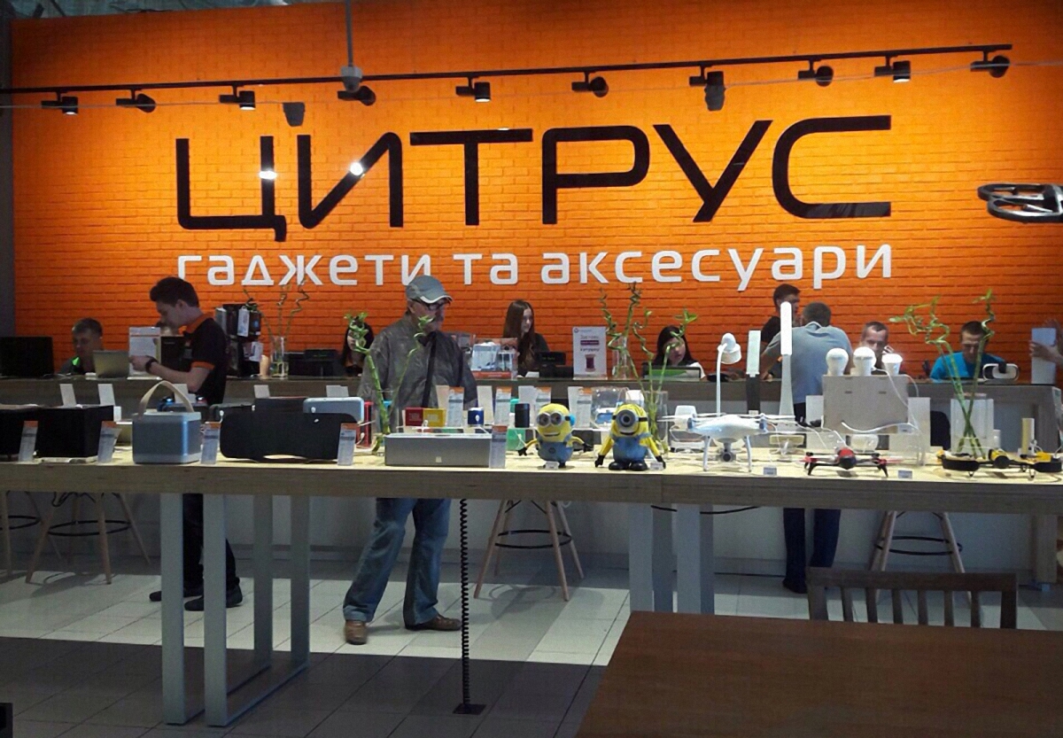 Украинцы массово жалуются на работу крупного магазина электроники - фото 1