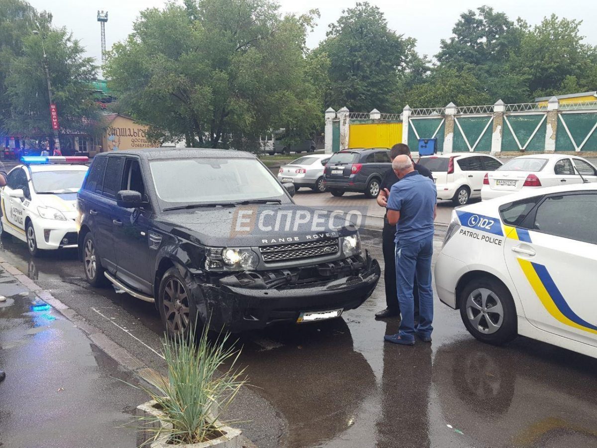 Полицейские задержали парочку, устроившую ДТП в Соломенском районе Киева - фото 1