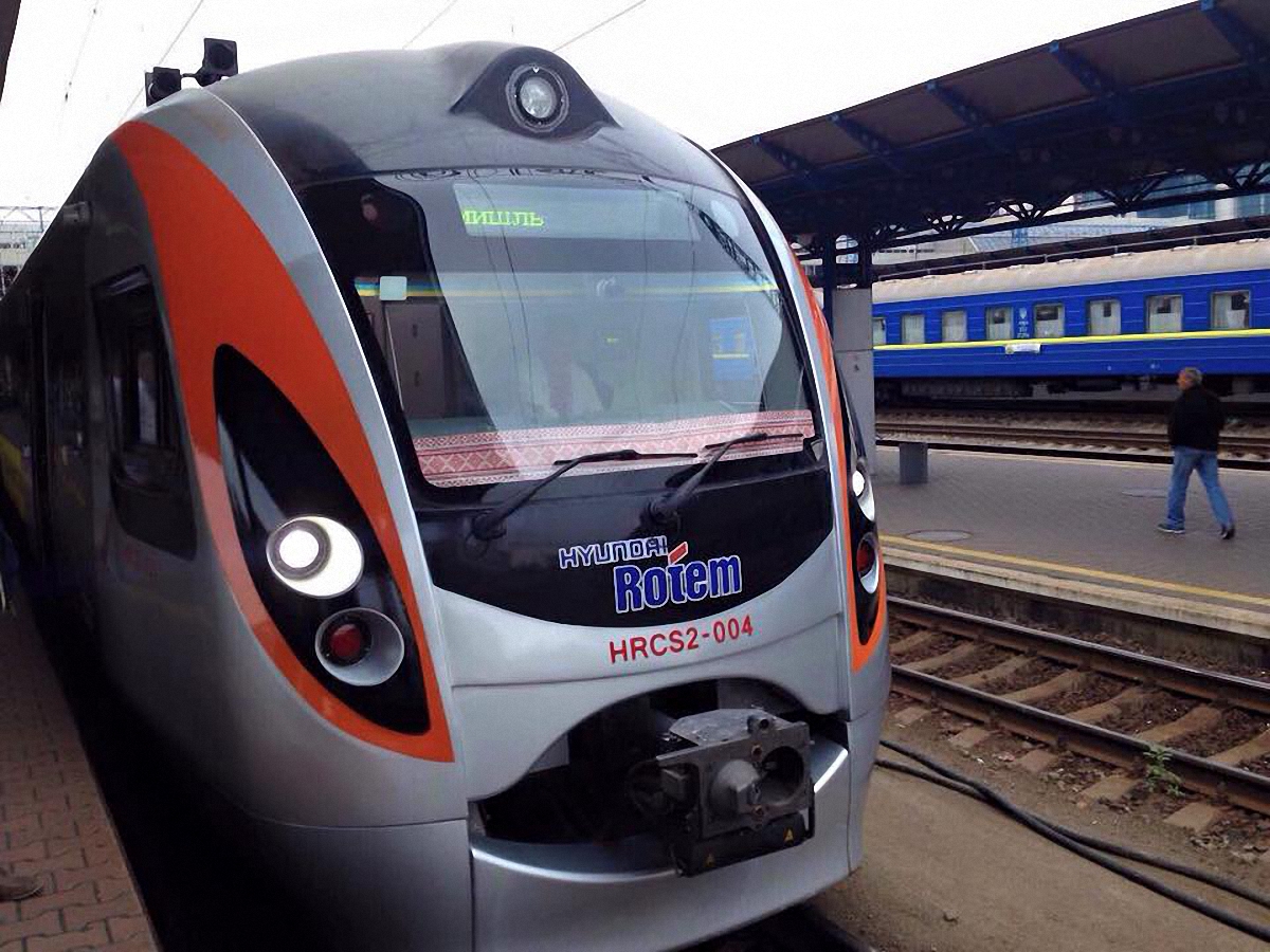 В Польшу запустили новый поезд  - фото 1