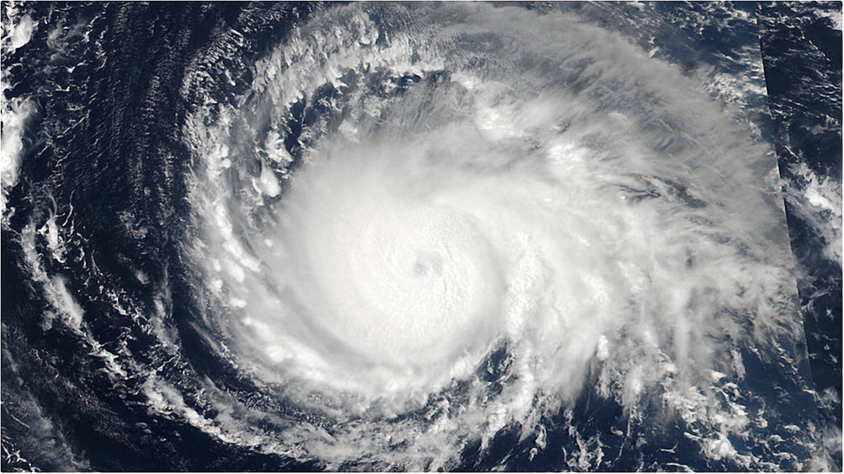 Ураган "Ирма" приближается к берегам Флориды - фото 1