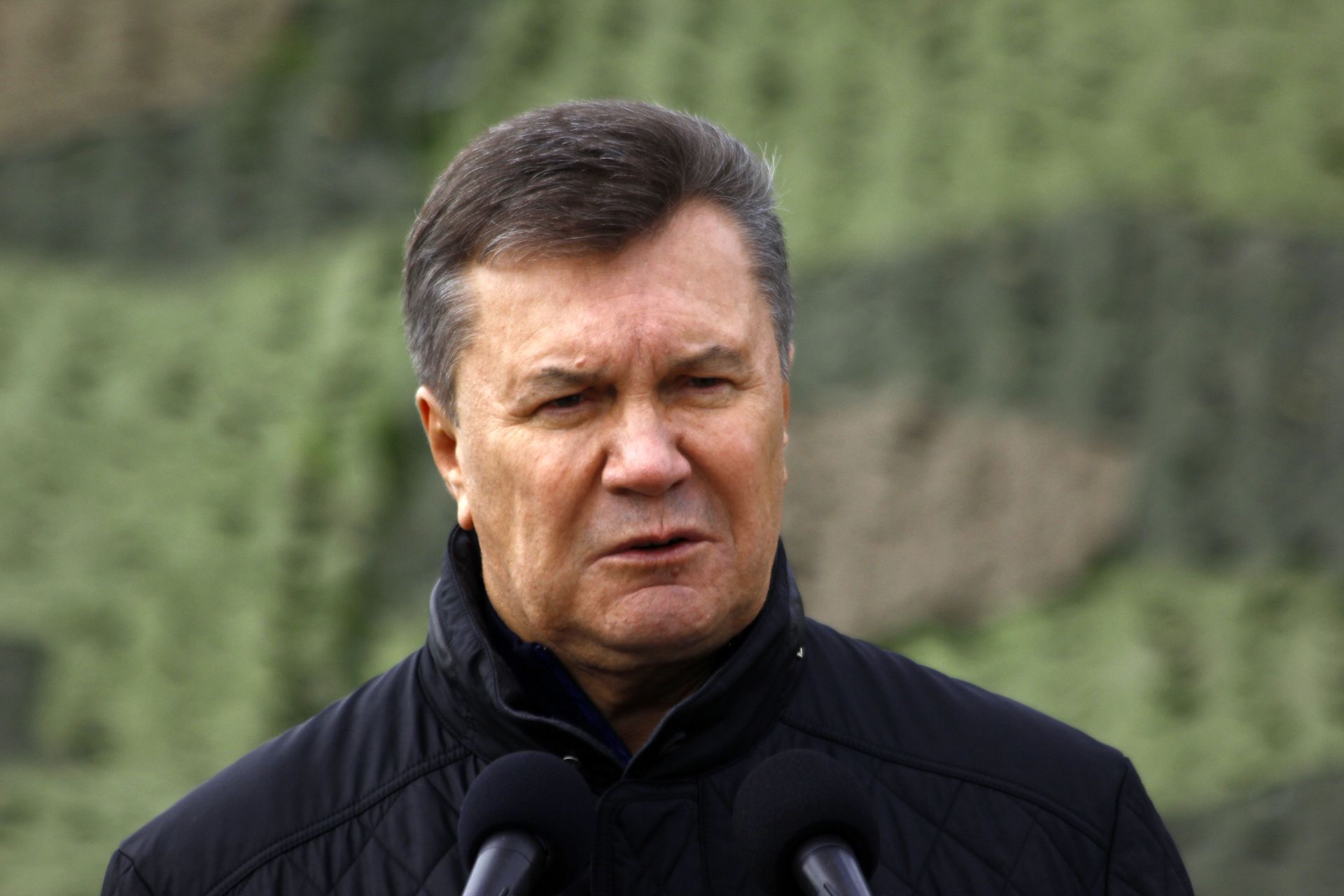У Януковича заберут деньги - фото 1