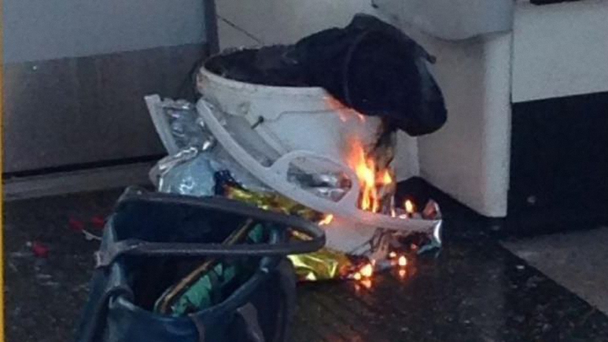 По предварительным данным, в вагоне метро Лондона взорвалось ведро - фото 1