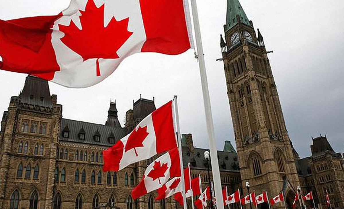В парламенте Канады призвали власти отменить визы для украинцев - фото 1