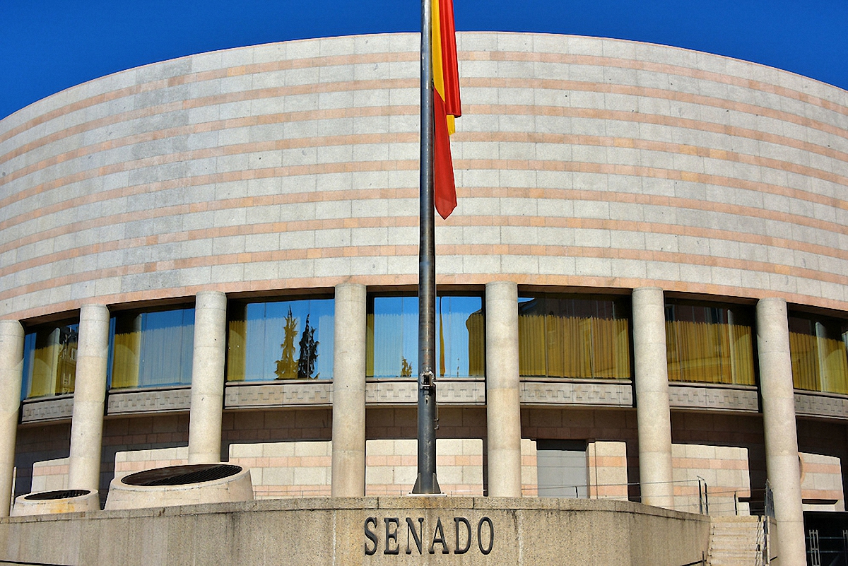 Сенат Испании рассмотрит вопрос Каталонии - фото 1