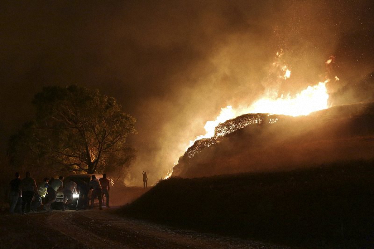 В Португалии и Испании вспызнули пожары - фото 1