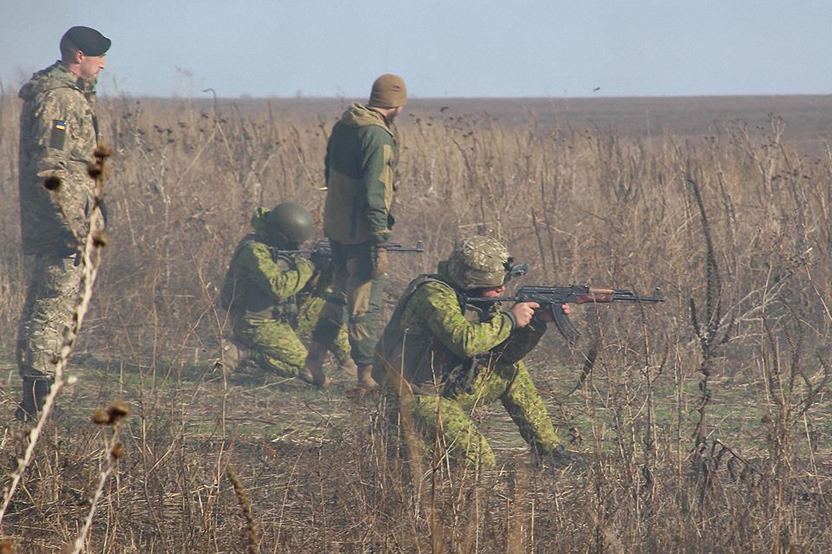 Украинские военные 6 раз открывали ответный огонь - фото 1