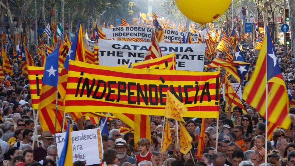 Россия начала вмешательство в предстоящие выборы в Каталонии - фото 1