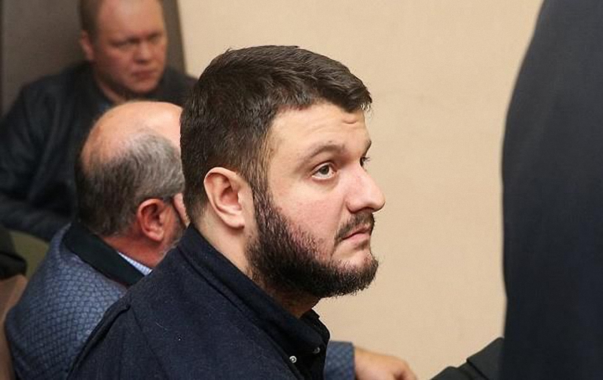 Прокуроры хотят добиться ареста имущества Александра Авакова - фото 1