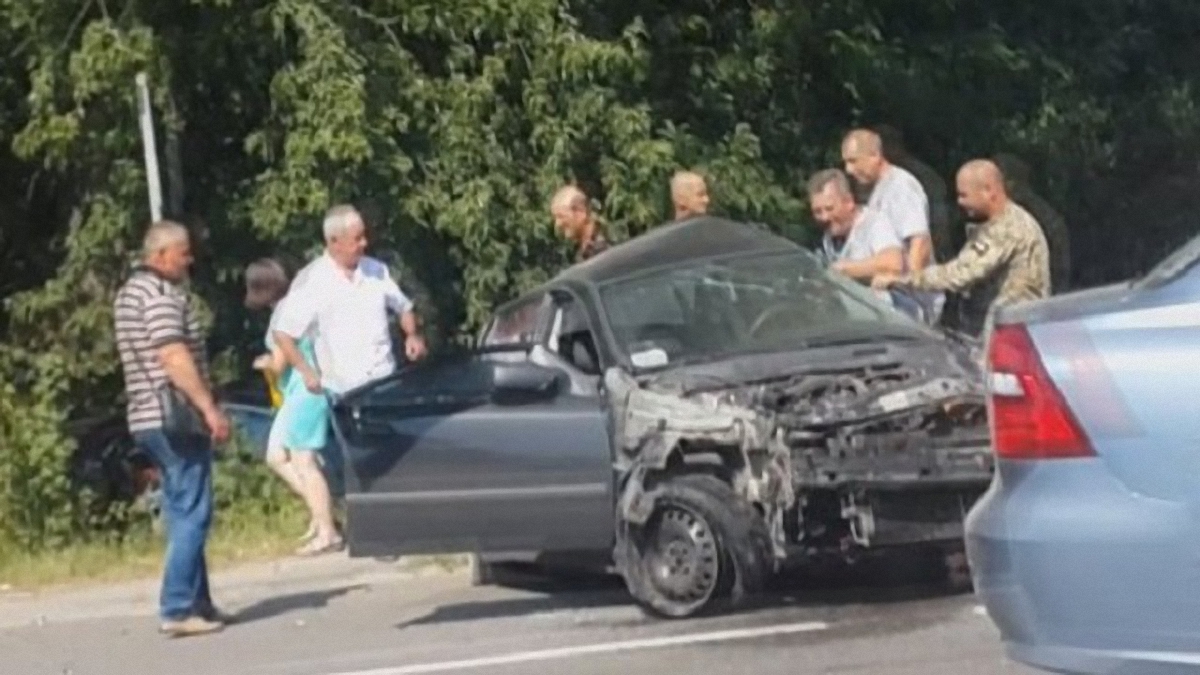 Автомобиль Дыминского сбил жительницу Львовской области - фото 1