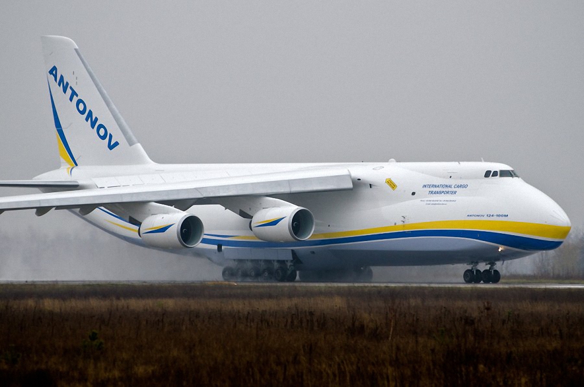 Самолет АН-124  - фото 1