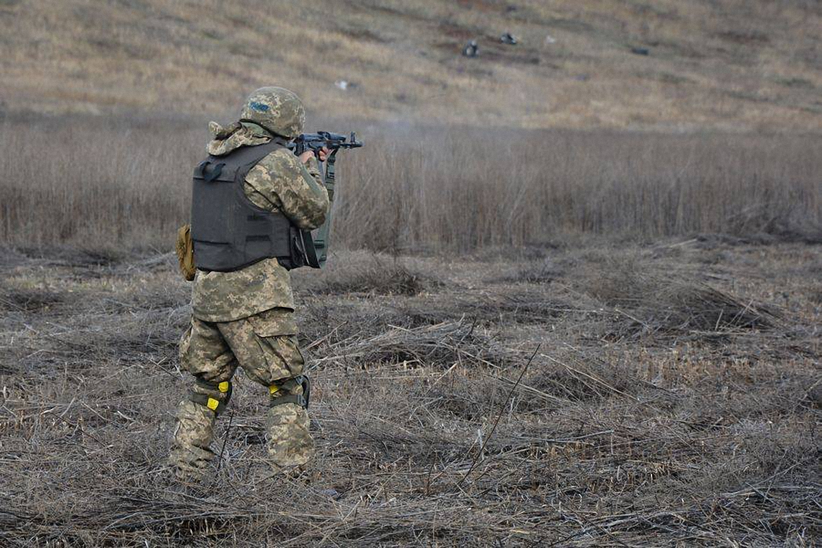 Украинские военнослужащие дважды открывали огонь в ответ - фото 1