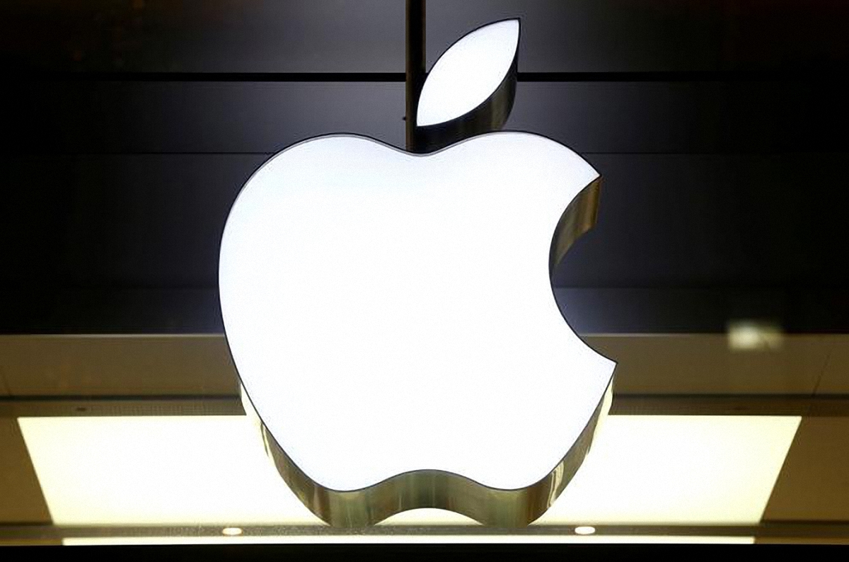 Apple обвинили в манипуляциях с клиентами - фото 1