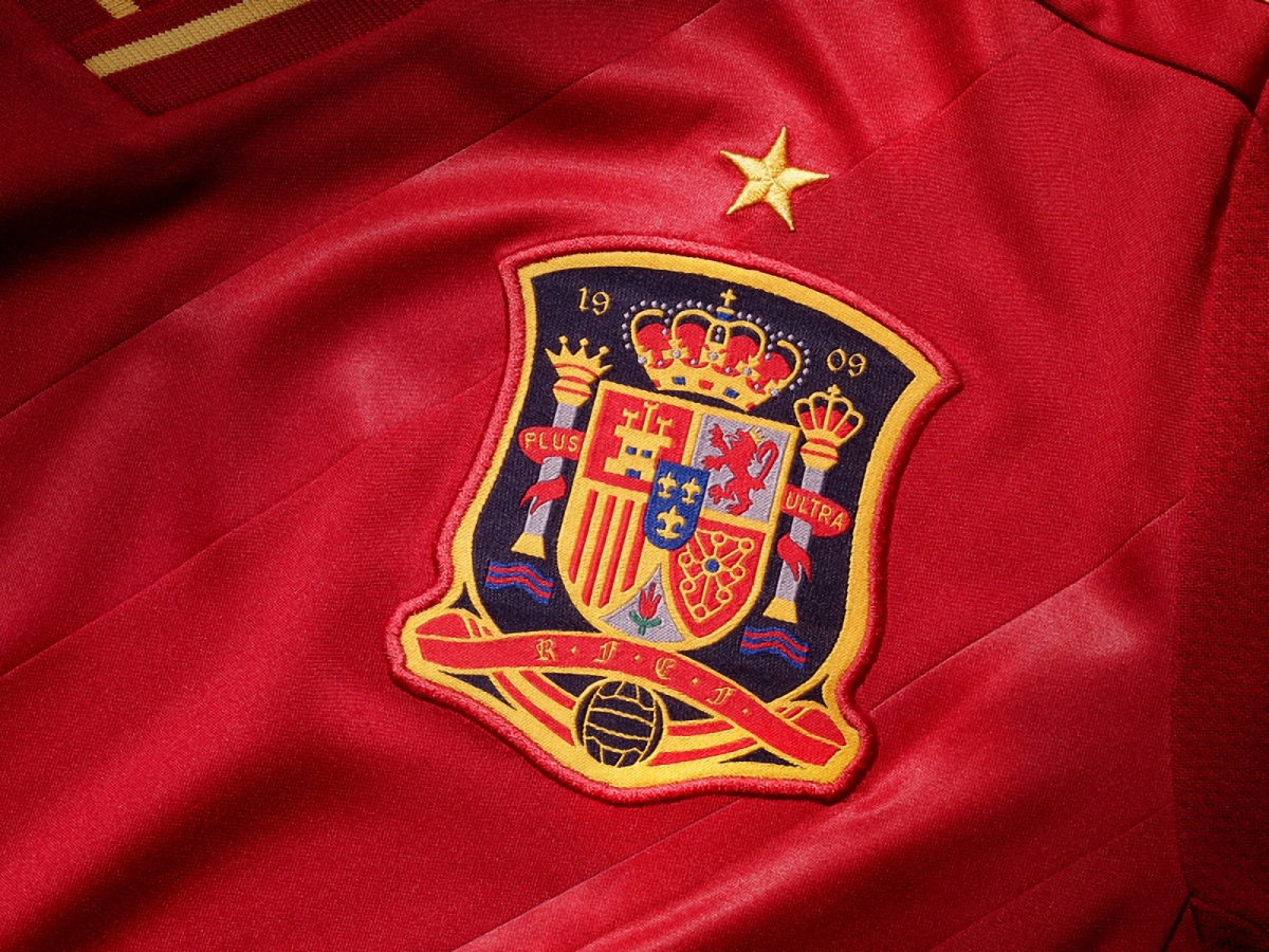 Испанскую сборную могут не допустить к участию в ЧМ-2018 - фото 1