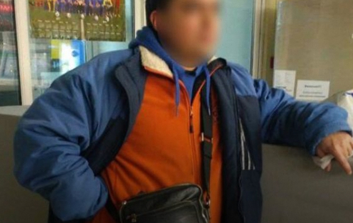 Депутат одного из райсоветов Днепра пытался украсть продукты в супермаркете - фото 1