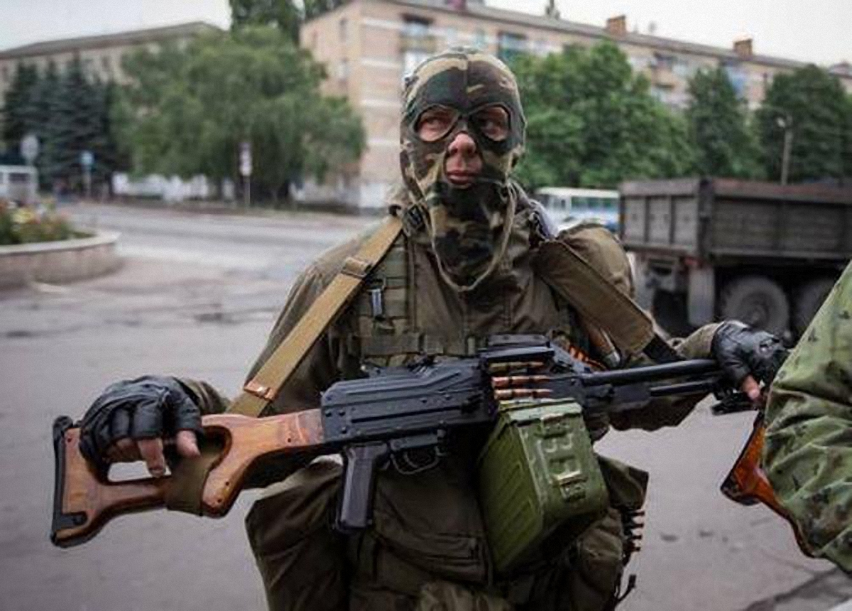 Боевики "ЛНР" задержали якобы сотрудников международной организации - фото 1
