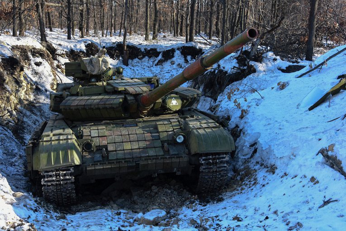 ОБСЕ заметила танк "ЛНР" - фото 1