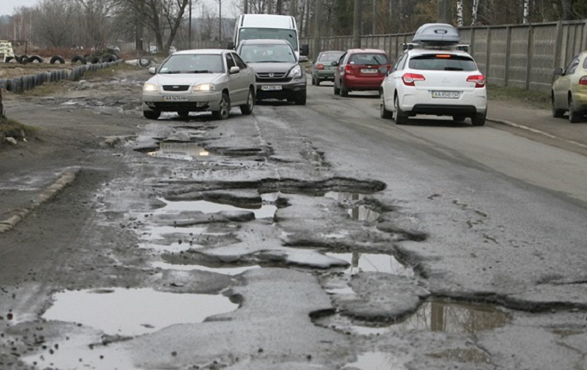 Укравтодор сообщил, какие дороги отремонтируют в 2018 - фото 1