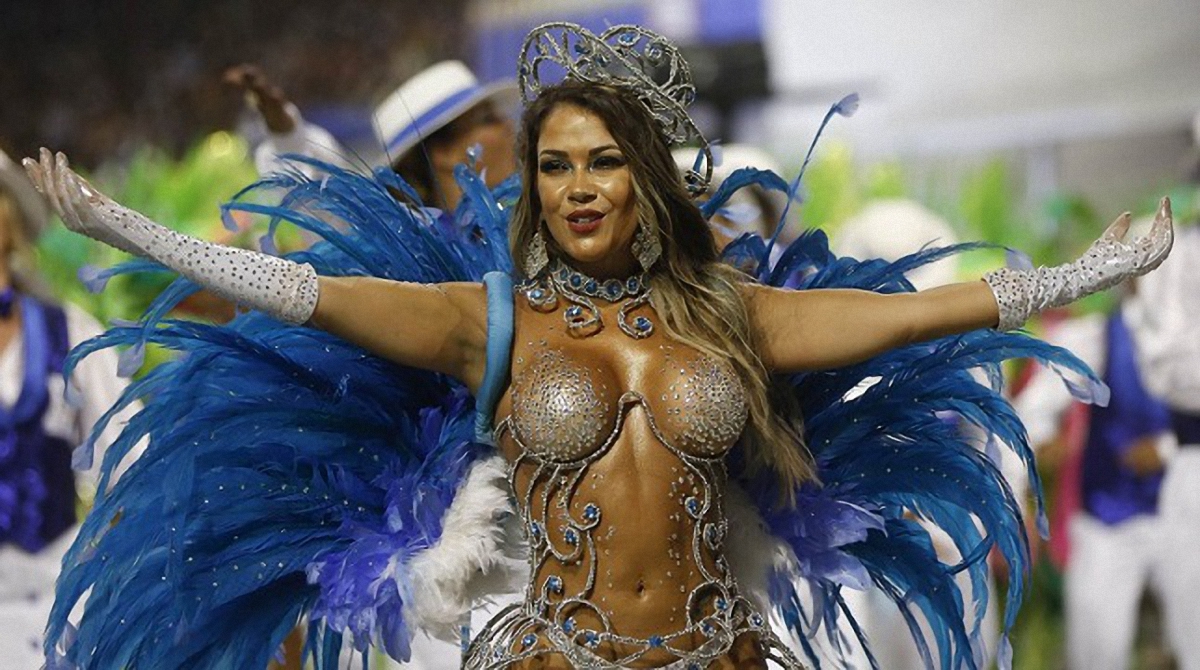 В бразильском Рио-де-Жанейро начался карнавал - фото 1