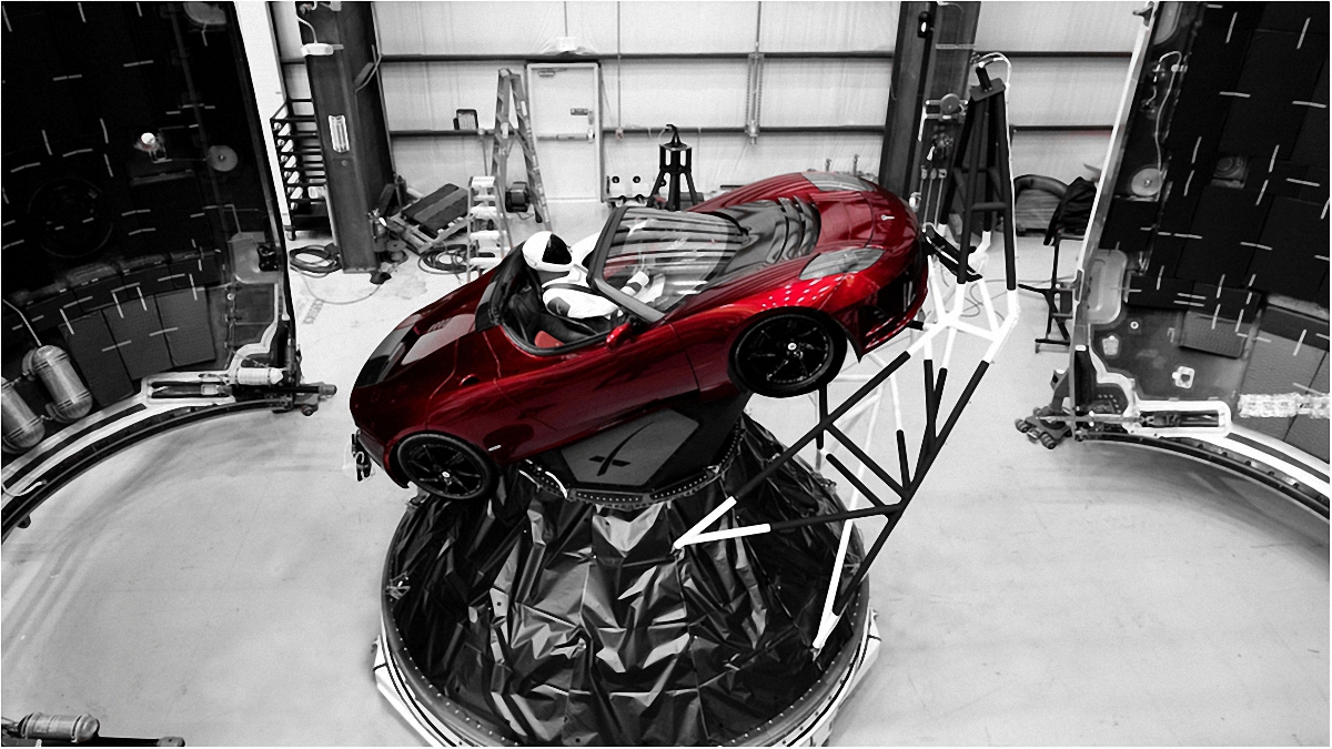 В космос отправят Tesla Roadster - фото 1