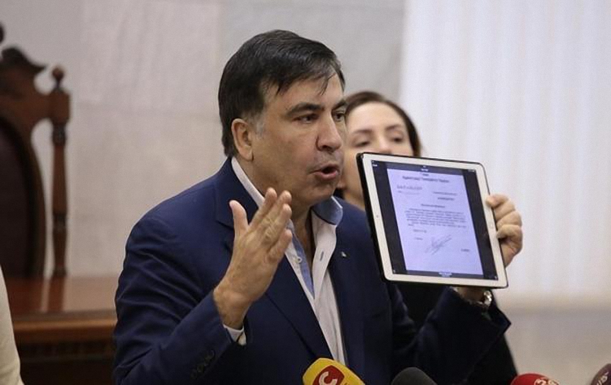 Адвокаты Саакашвили просят перенести суд по их же иску - фото 1