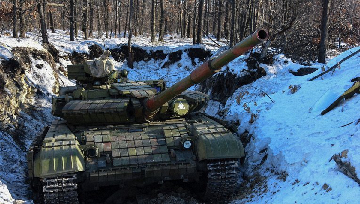 Боевики разместили на Донбассе тяжелую технику - фото 1
