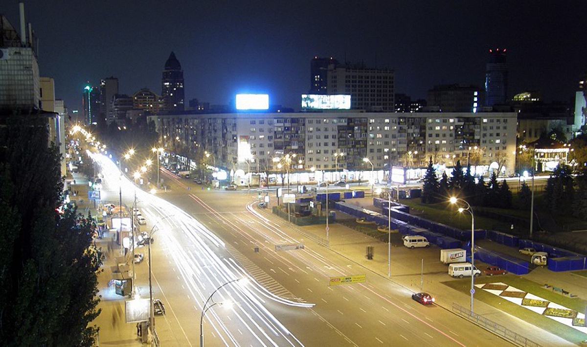 В Киеве модернизируют наружное освещение - фото 1
