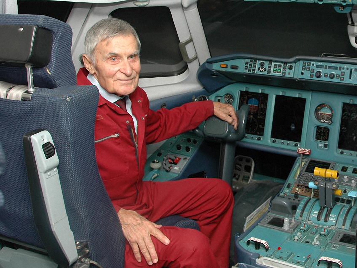 Летчик Юрий Курлин умер 27 февраля 2018 года - фото 1