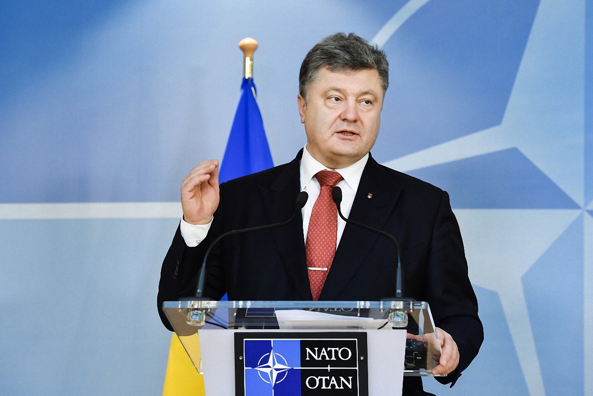 Порошенко собрался на саммит Украина-НАТО - фото 1