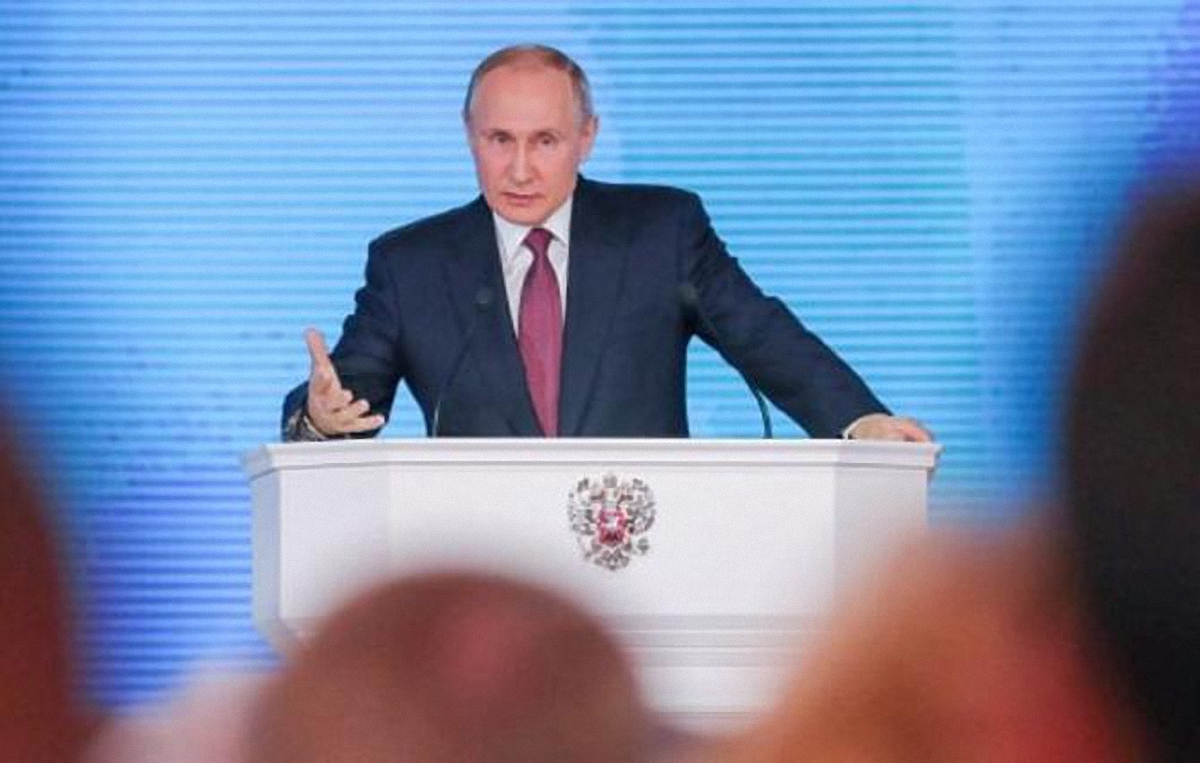 Путин презентовал ядерную ракету в годовщину заседания Совфеда по Украине - фото 1