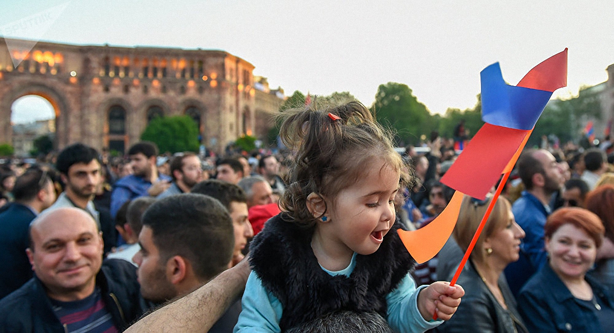Бархатная революция в Армении победила - что дальше - фото 1