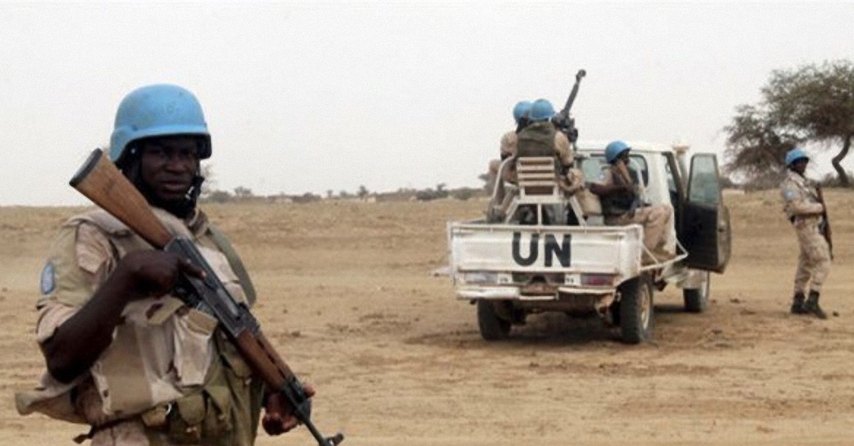 Боевики атаковали базу ООН - фото 1