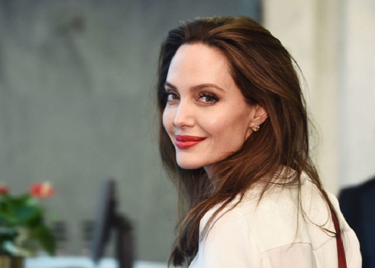 Анджелина Джоли взялась за создание нового фильма - фото 1